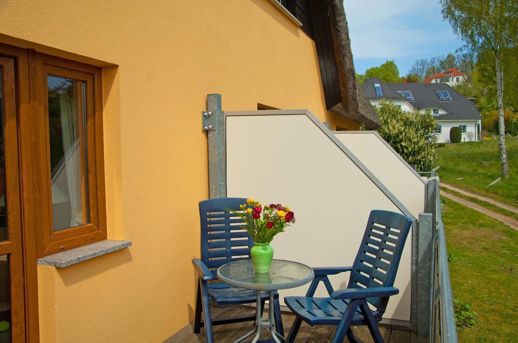 Ferien Unterm Reetdach In Gohren Hotel Goehren  Buitenkant foto